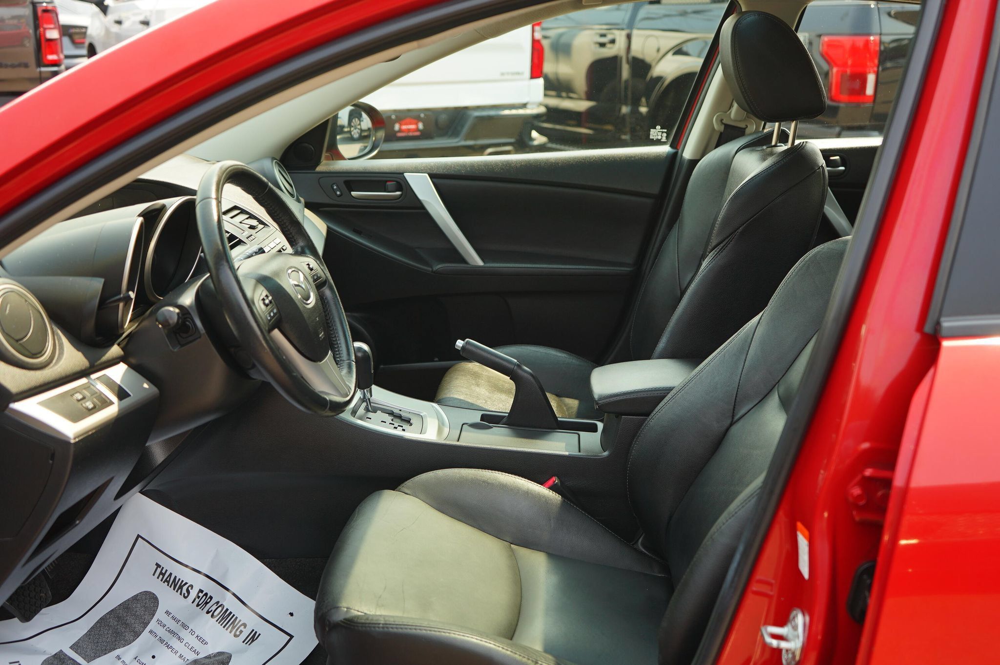 Used 2011 MAZDA MAZDA3 s Grand Touring w/ Tech Pkg FWD image 11