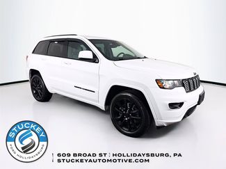 Used 2021 Jeep Grand Cherokee Laredo X AWD/4WD video 1