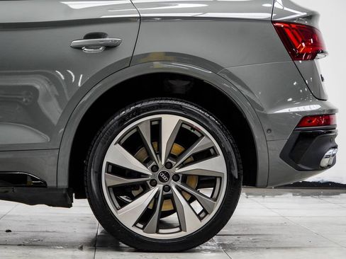 Used 2022 Audi SQ5 Prestige w/ Prestige Package AWD/4WD image 12