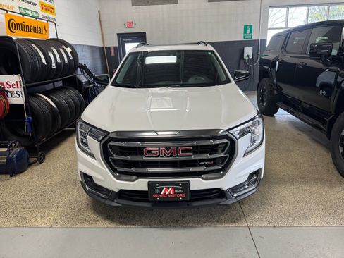 Used 2023 GMC Terrain AT4 w/ Infotainment Package II AWD/4WD image 2