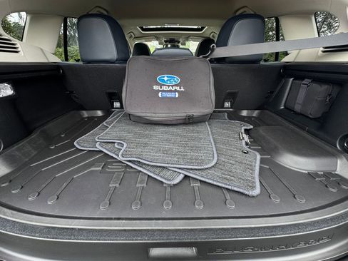 Certified 2023 Subaru Crosstrek Hybrid w/ Moonroof Package w/Navigation AWD/4WD image 38