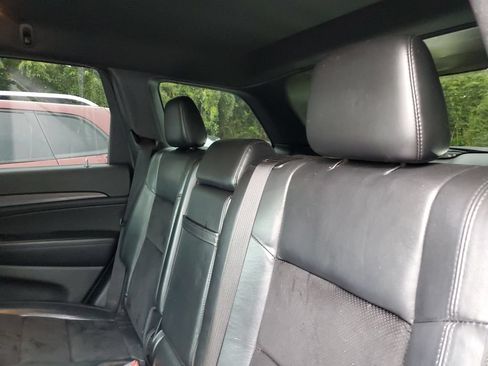 Used 2017 Jeep Grand Cherokee Altitude RWD image 9