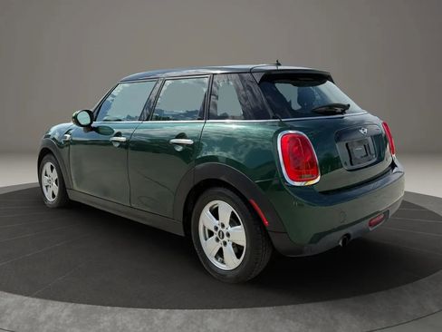 Used 2016 MINI Cooper 4-Door Hardtop FWD image 4