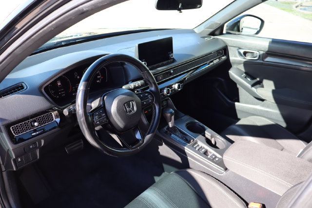 Used 2025 Honda Civic Sport image 17