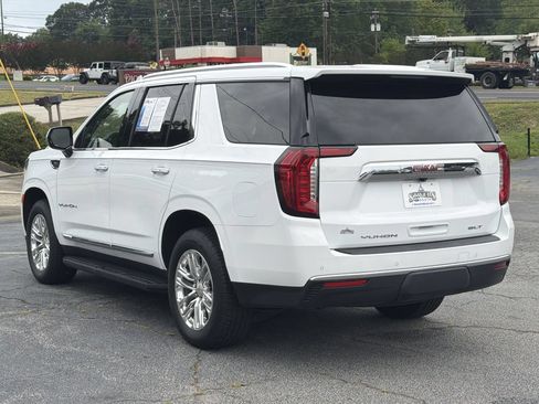 Used 2023 GMC Yukon SLT RWD image 5