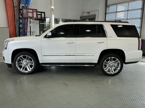 Used 2018 GMC Yukon SLT w/ Premium Edition AWD/4WD image 28