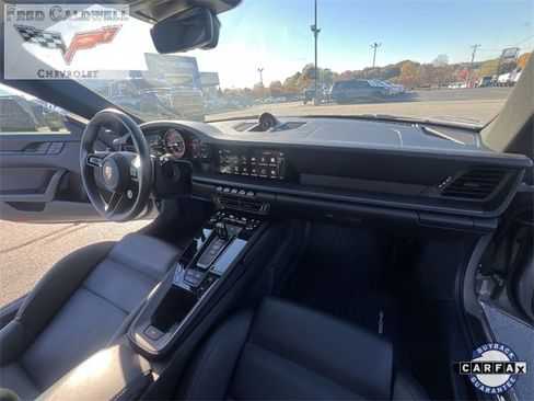 Used 2022 Porsche 911 Carrera 4 GTS image 28