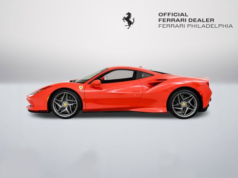 Certified 2020 Ferrari F8 Tributo image 4