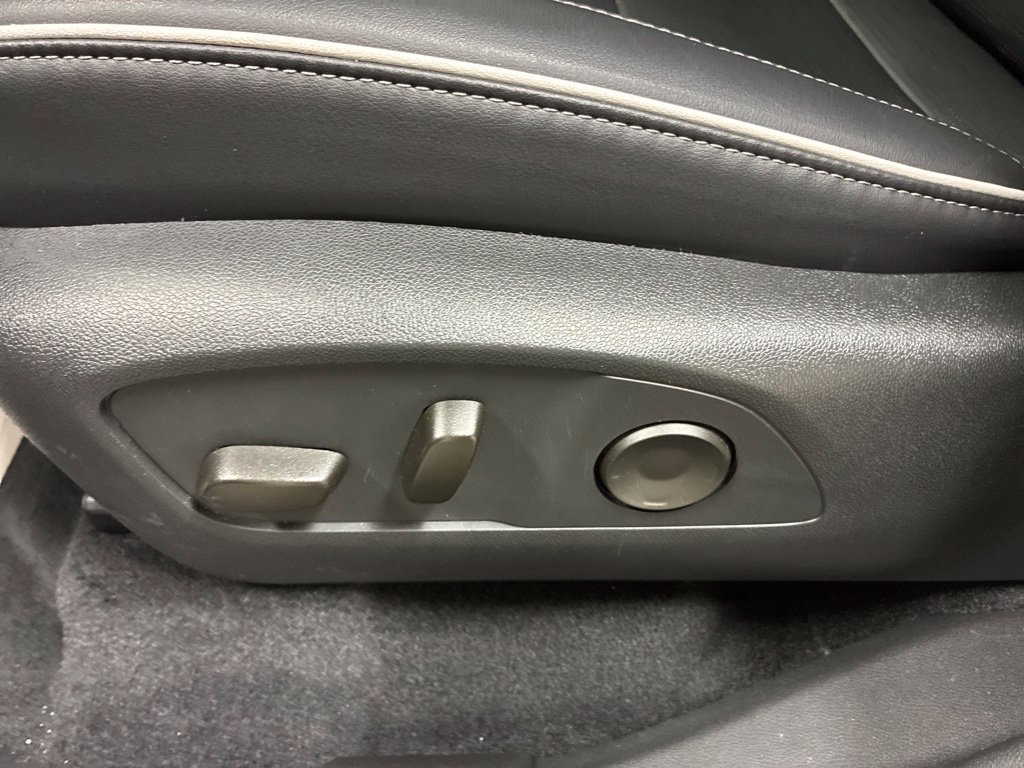Used 2026 Buick Enclave Sport Touring FWD image 11