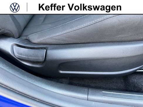 Used 2023 Hyundai Elantra Blue FWD image 29
