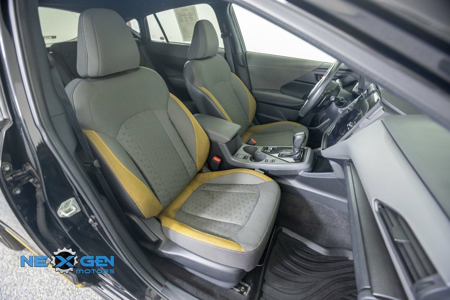 Used 2024 Subaru Crosstrek 2.5i Sport AWD/4WD image 41