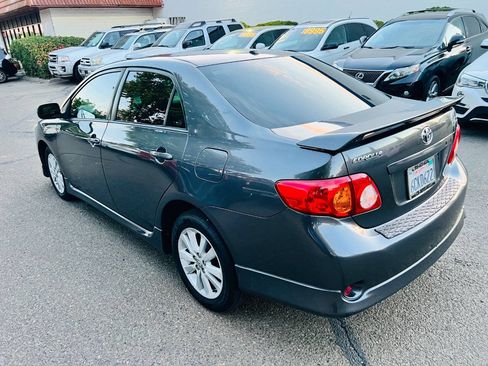 Used 2009 Toyota Corolla S FWD image 4
