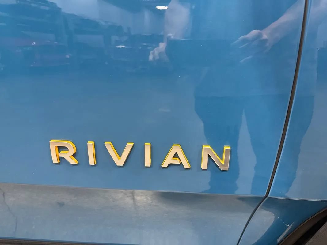 Used 2022 Rivian R1T Adventure AWD/4WD image 80