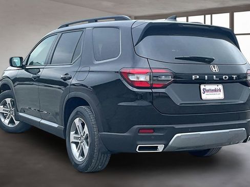 New 2026 Honda Pilot EX-L image 3