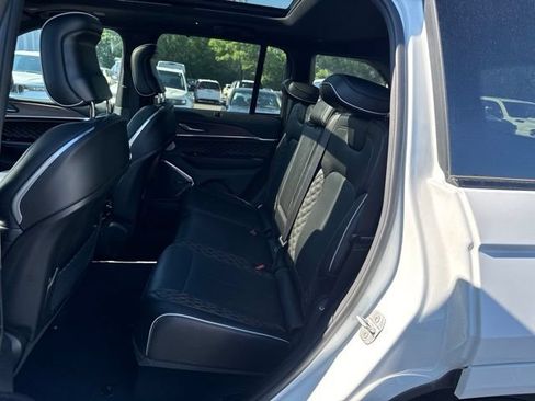 Used 2023 Jeep Grand Cherokee Summit w/ Luxury Tech Group V AWD/4WD image 16