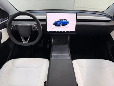 Used 2026 Tesla Model Y AWD image 13