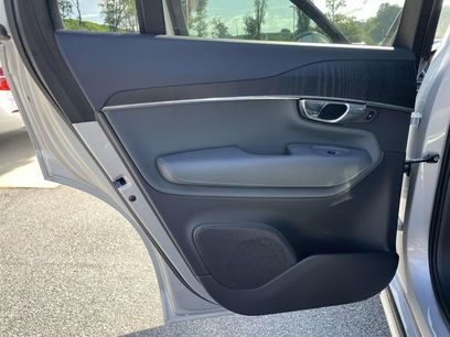Used 2020 Volvo XC90 T6 Momentum w/ Protection Package Premier