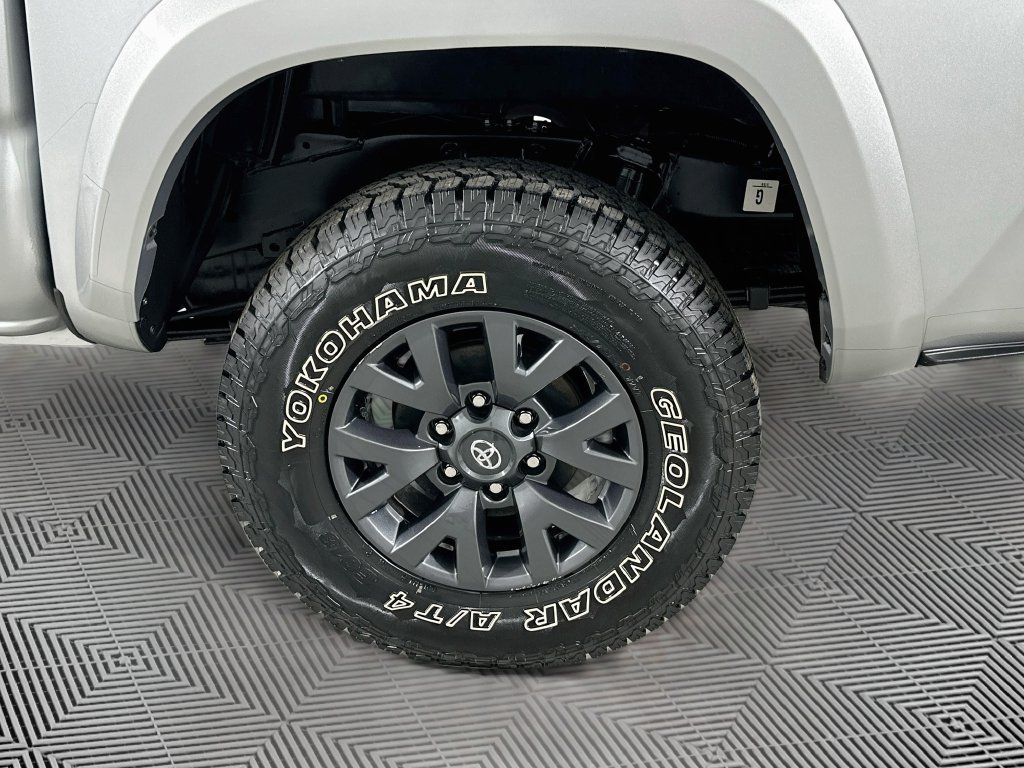 Certified 2023 Toyota Tacoma SR5 w/ Black Out Package (TMS) AWD/4WD image 12