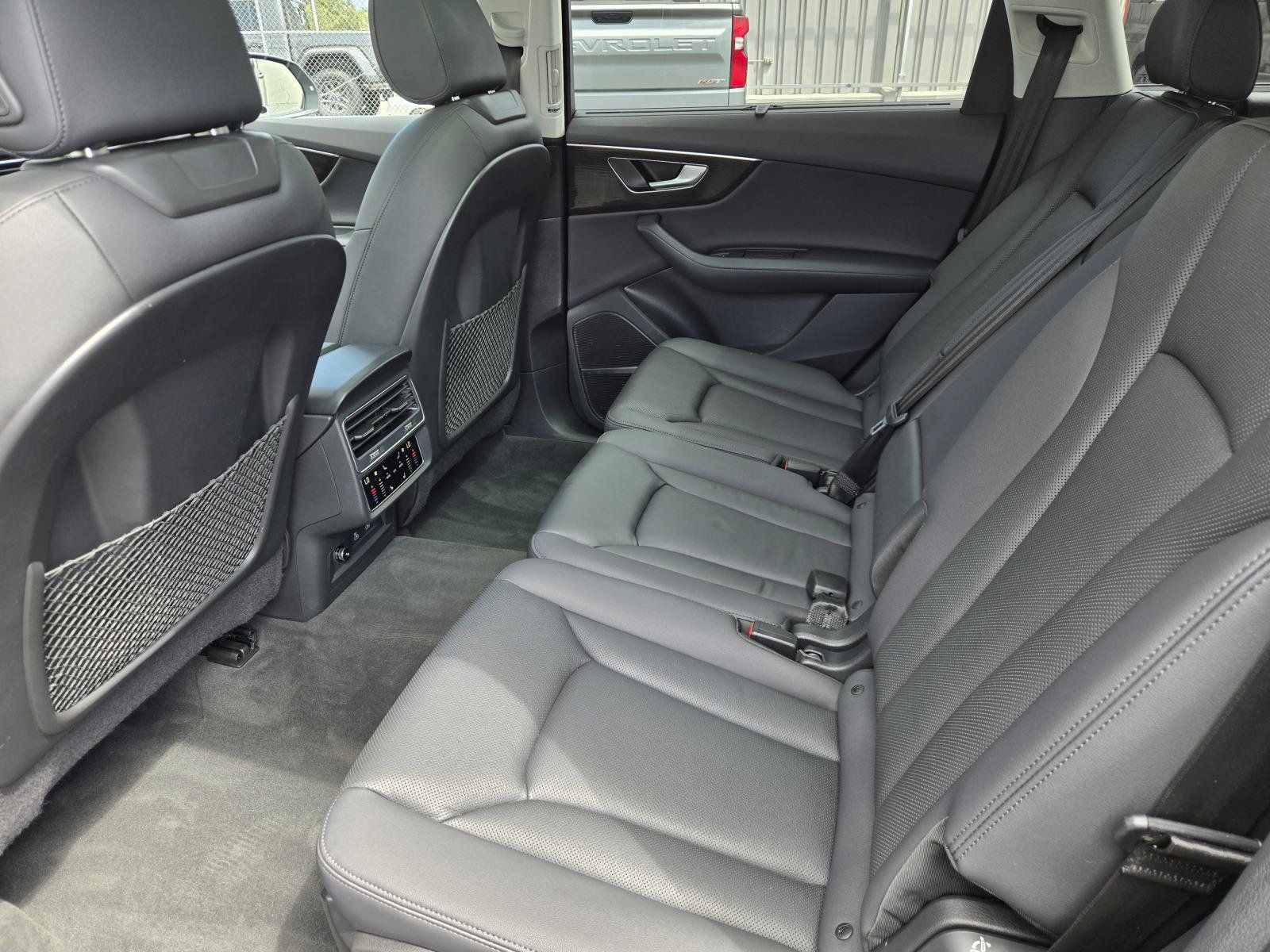 Used 2022 Audi Q7 3.0T Premium Plus AWD/4WD image 27