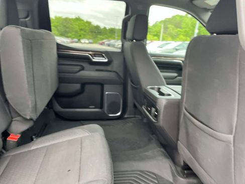Used 2024 Chevrolet Silverado 1500 LT Trail Boss w/ Convenience Package II AWD/4WD image 20