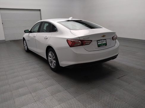 Used 2021 Chevrolet Malibu LT FWD image 5