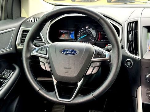 Certified 2019 Ford Edge SEL w/ Equipment Group 201A image 25