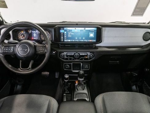 Certified 2024 Jeep Wrangler Unlimited Sport AWD/4WD image 23