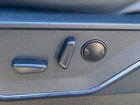 Certified 2024 Ford F250 Lariat w/ Chrome Package image 14