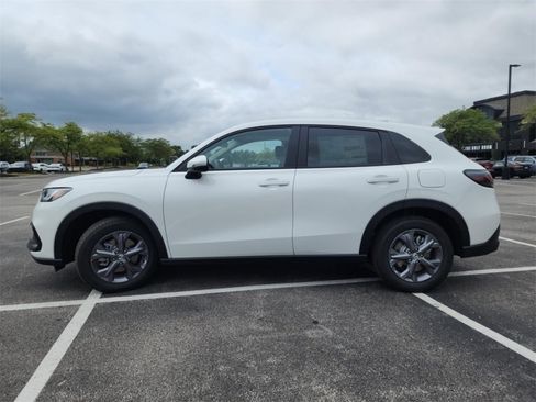 New 2026 Honda HR-V LX image 17