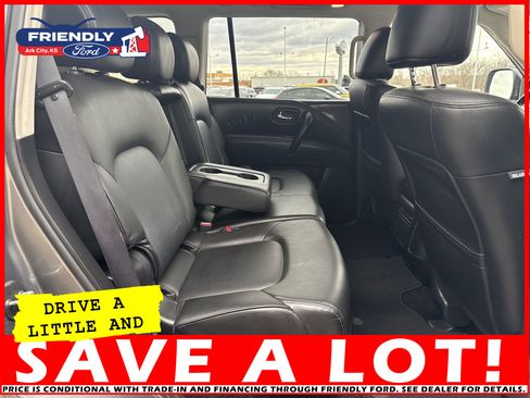 Used 2024 Nissan Armada SV image 18