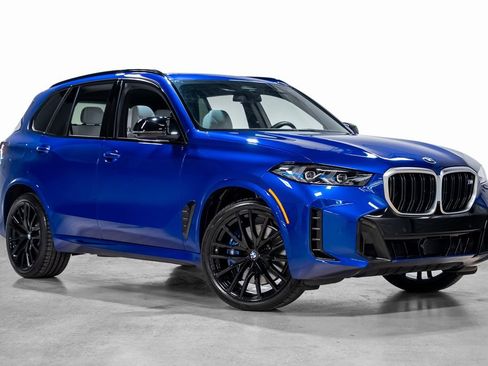 Used 2025 BMW X5 M60i w/ Climate Comfort Package image 2