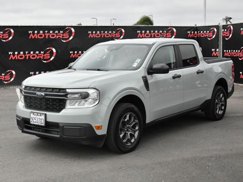 Used 2024 Ford Maverick XLT w/ Equipment Group 300A Standard AWD/4WD image 3