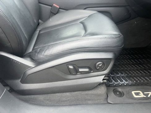 Used 2019 Audi Q7 3.0T Premium Plus w/ Premium Plus Package image 35
