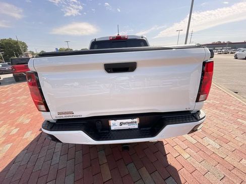 Used 2023 Chevrolet Colorado LT w/ LT Convenience Package II AWD/4WD image 33
