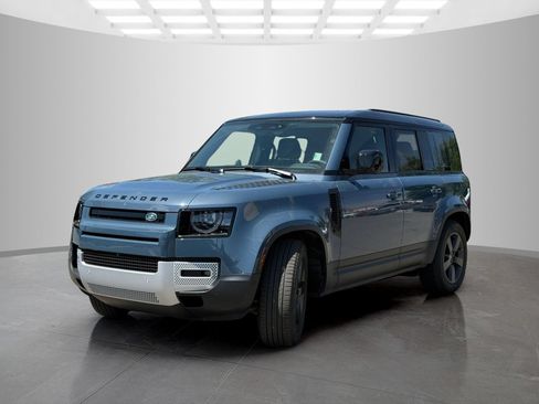 Used 2025 Land Rover Defender 110 S AWD/4WD image 1