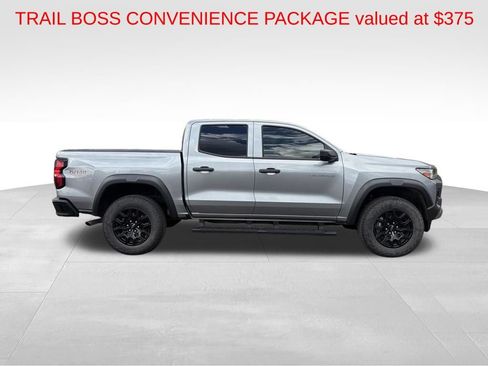 Used 2024 Chevrolet Colorado Trail Boss w/ Advanced Trailering Package AWD/4WD image 9