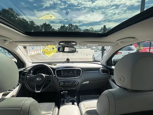 Used 2018 Kia Sorento SX AWD/4WD image 27