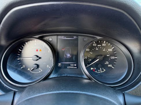 Used 2018 Nissan Rogue Sport S w/ S Appearance Package image 32