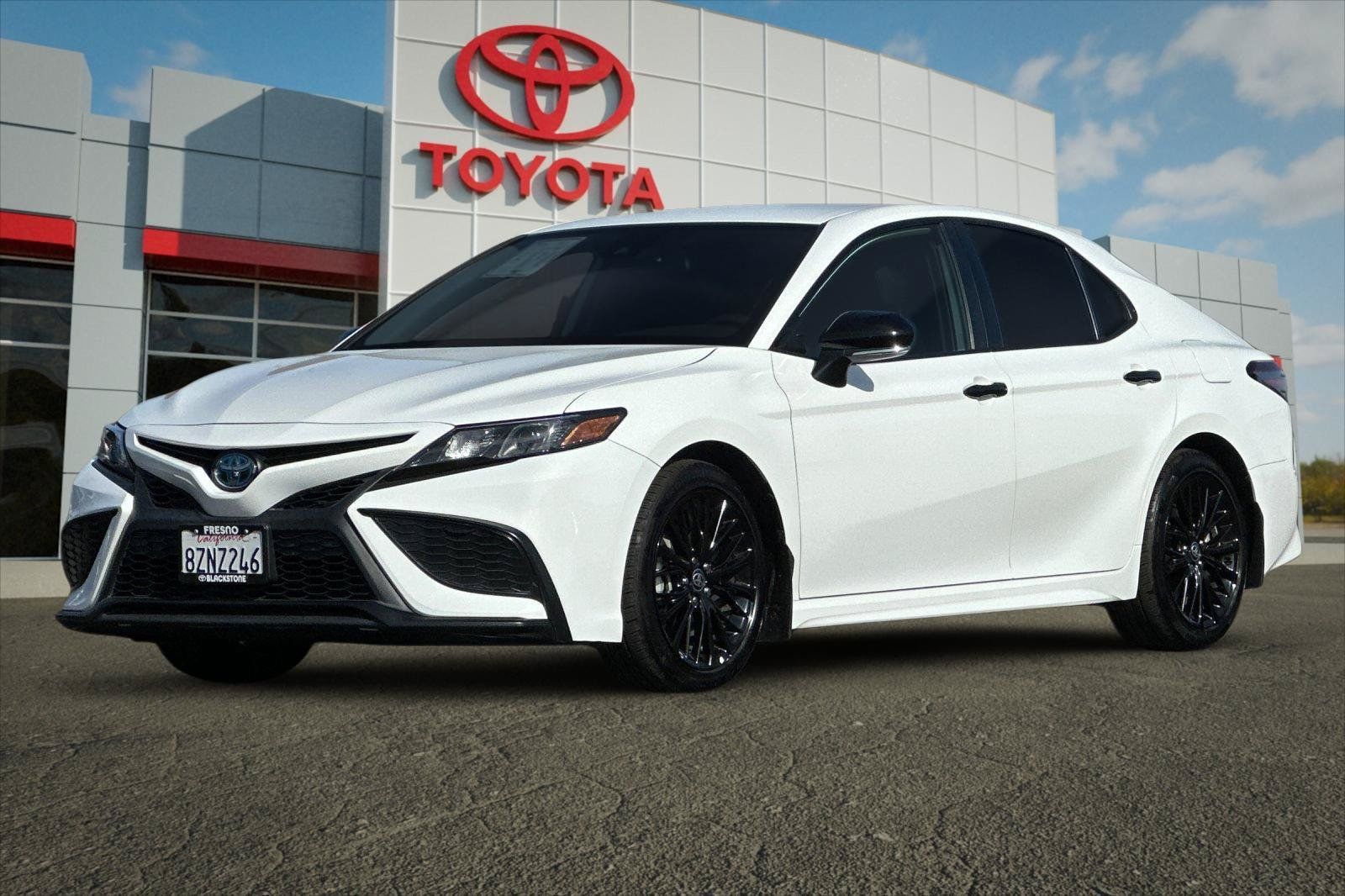 Certified 2022 Toyota Camry SE FWD image 7