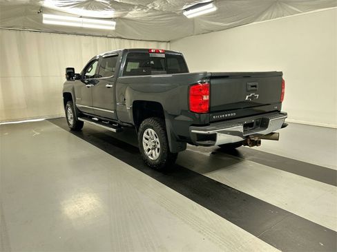 Used 2017 Chevrolet Silverado 2500 LTZ w/ Duramax Plus Package image 7