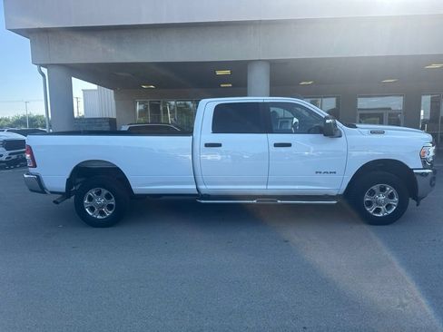 Used 2024 RAM 2500 Big Horn AWD/4WD image 4