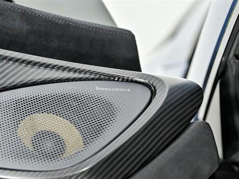 Used 2020 McLaren 600LT Spider RWD image 20