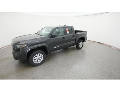 New 2025 Toyota Tacoma SR5