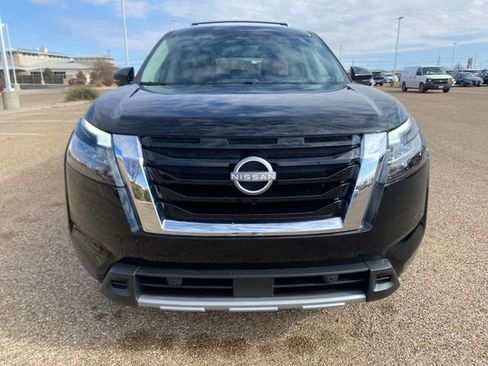New 2025 Nissan Pathfinder Platinum w/ Cargo Package image 9