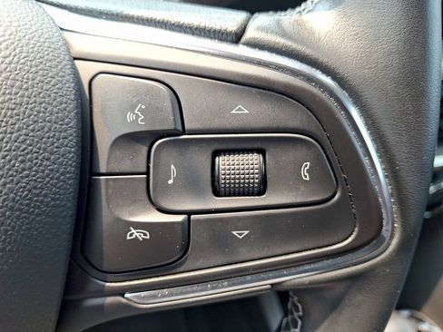 Used 2024 Buick Encore GX Preferred AWD/4WD image 22