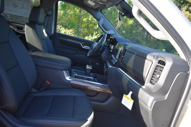 New 2026 Chevrolet Silverado 1500 RST AWD/4WD image 16