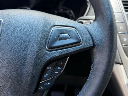 Used 2016 Lincoln MKX Premiere FWD image 20