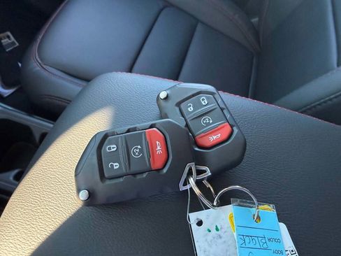 New 2026 Jeep Wrangler Unlimited Rubicon image 32