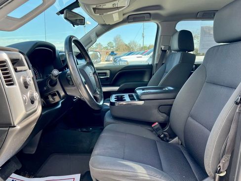 Used 2017 Chevrolet Silverado 1500 LT w/ All Star Edition image 4