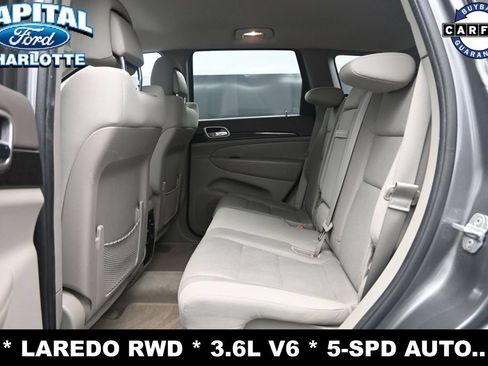 Used 2012 Jeep Grand Cherokee Laredo RWD image 10